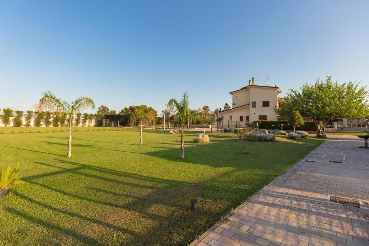 Bed & Breakfast Giardini Di Marzo Lecce Ngoại thất bức ảnh