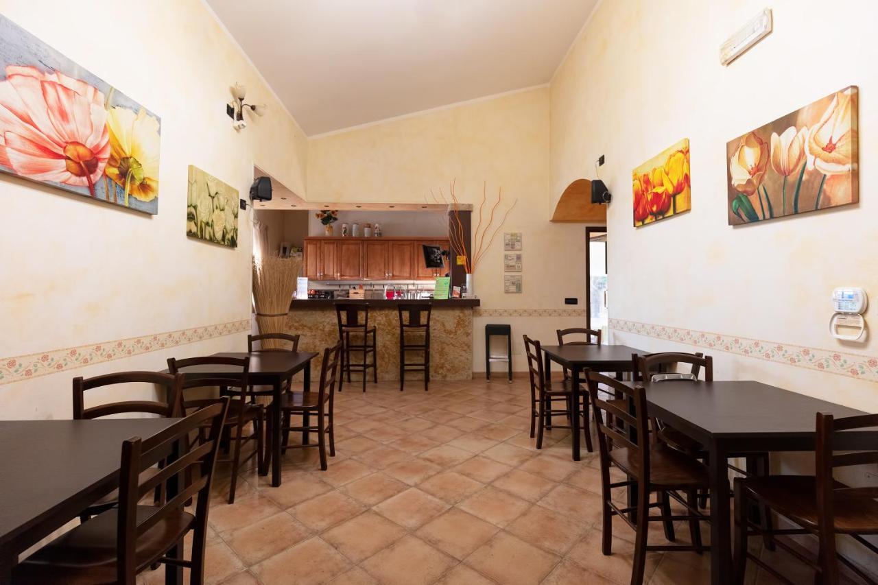 Bed & Breakfast Giardini Di Marzo Lecce Ngoại thất bức ảnh