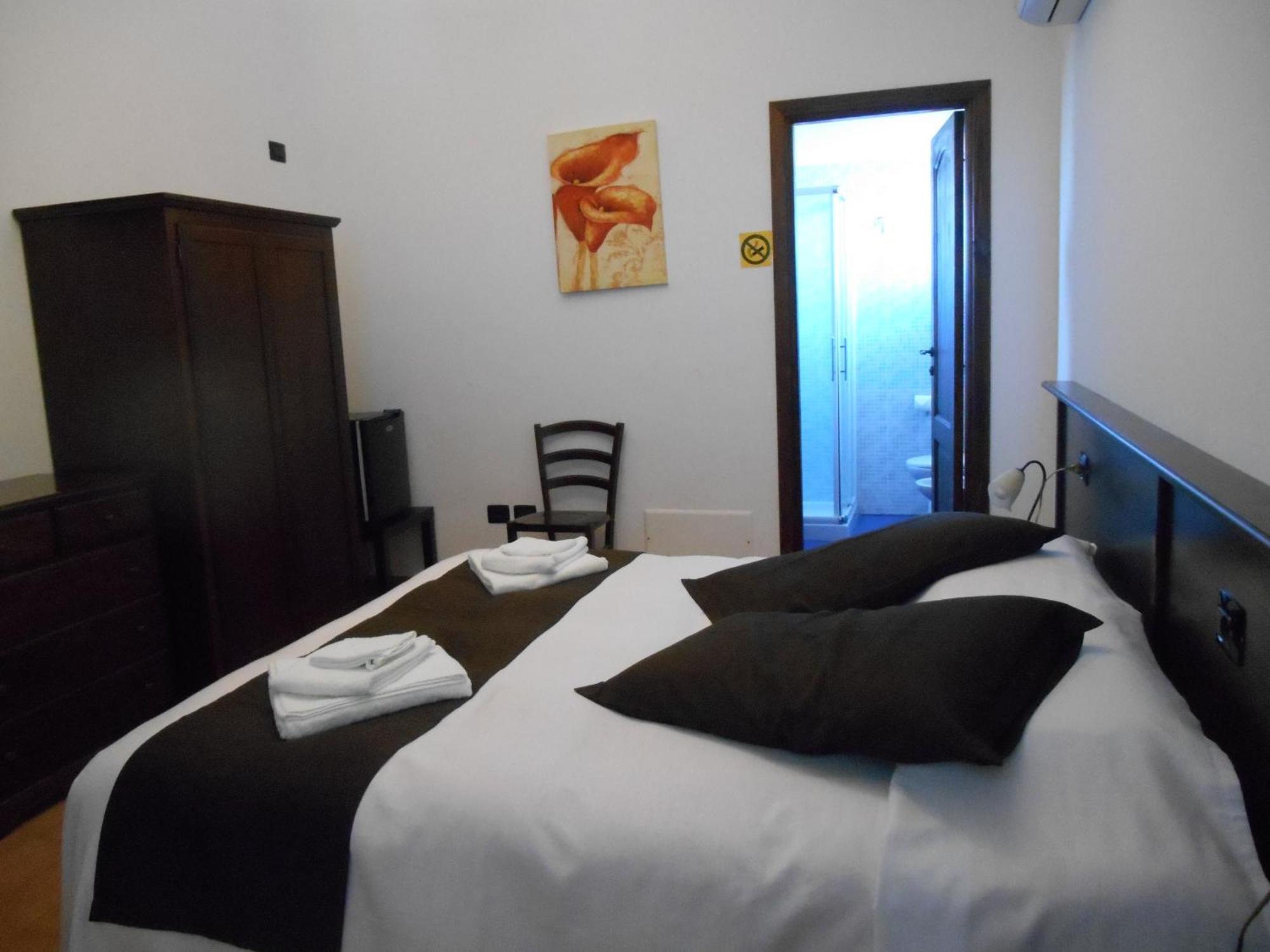 Bed & Breakfast Giardini Di Marzo Lecce Ngoại thất bức ảnh