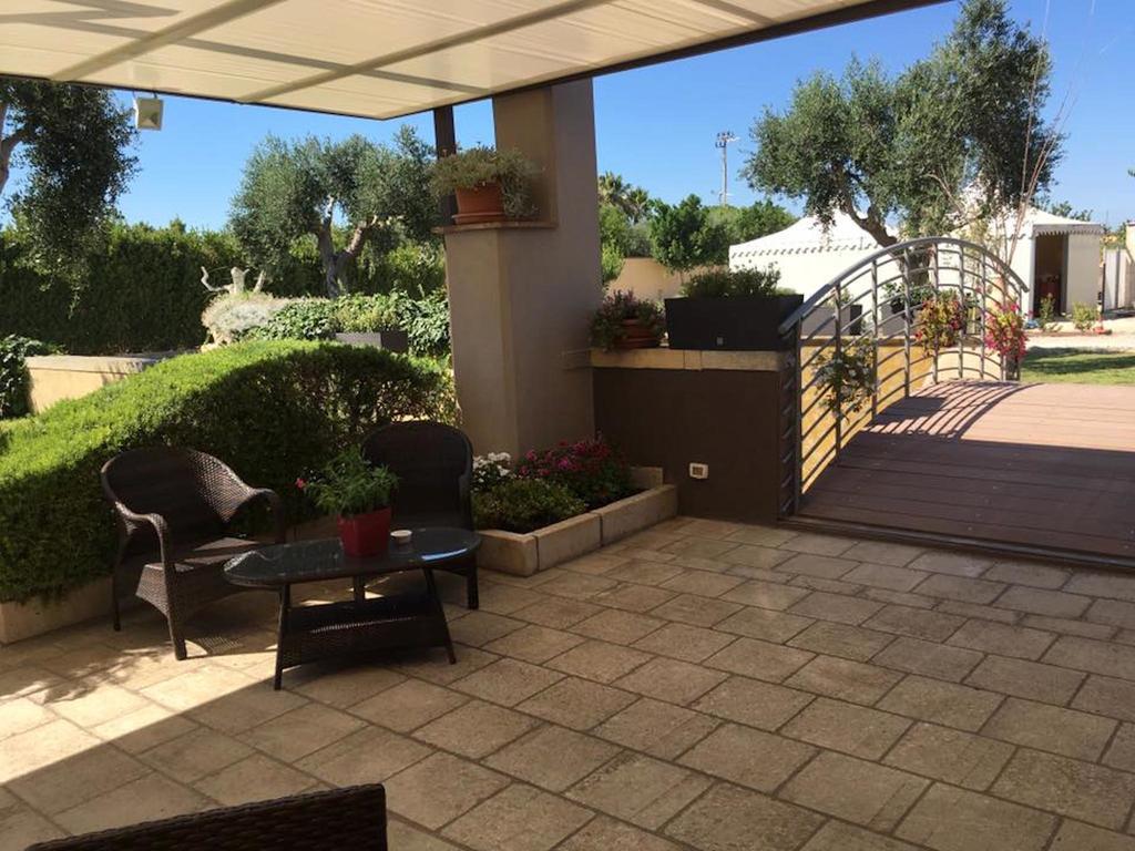 Bed & Breakfast Giardini Di Marzo Lecce Ngoại thất bức ảnh