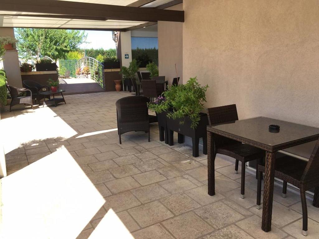 Bed & Breakfast Giardini Di Marzo Lecce Ngoại thất bức ảnh