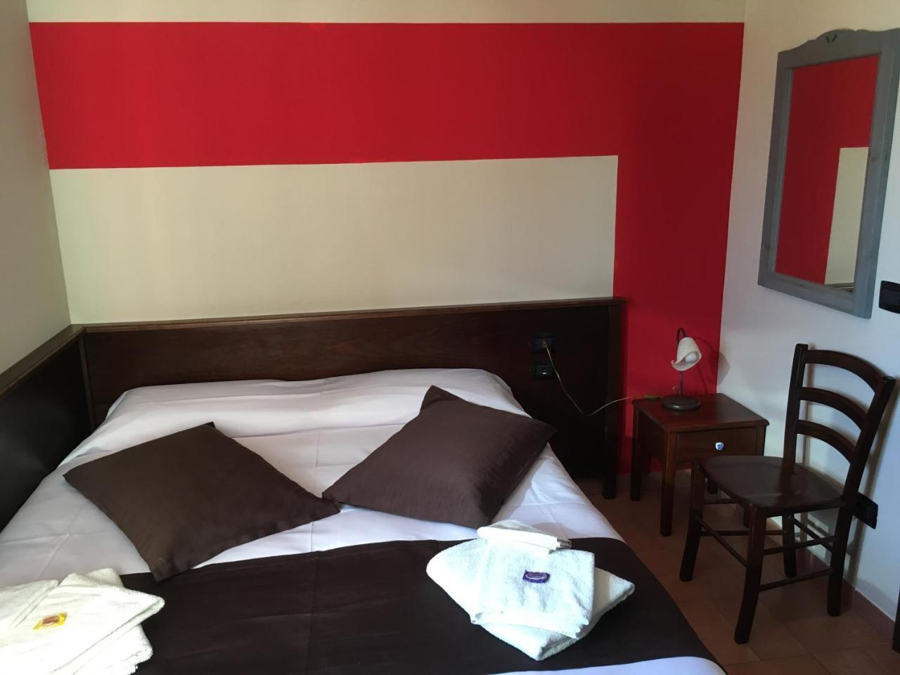 Bed & Breakfast Giardini Di Marzo Lecce Ngoại thất bức ảnh
